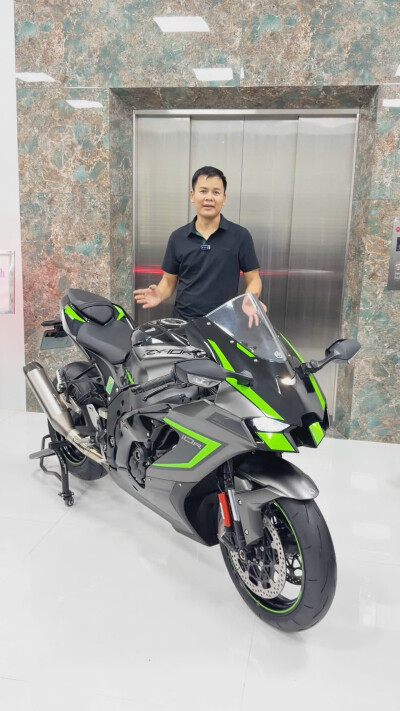 ZX10R Siêu Lướt Rẻ Thế Này Thì Mua ZX6R Làm Gì Nữa
