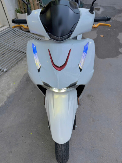 BÁN HONDA SH160 ABS MODEL 2026 Kèm Sẵn Đồ Chơi Đèn Gần 10 Triệu