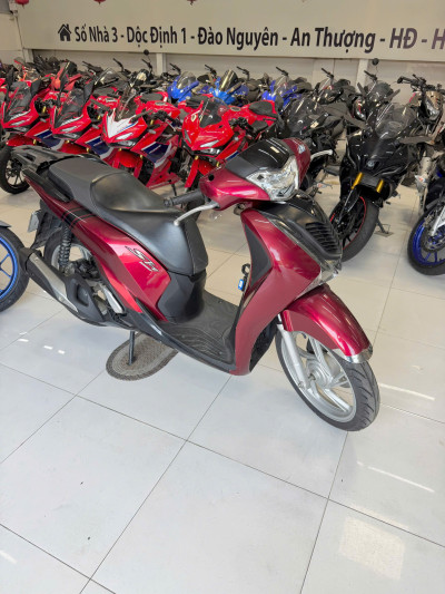 Bán SH125 2017 Màu Đỏ Máy Zin, Góp 15 Triệu Nhận Xe Tại Tấn Đạt Motor