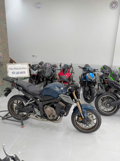100 Triệu Sắm CB650R Xanh Tím VIP, Trả Góp Siêu Tốc Tại TẤN ĐẠT MOTOR