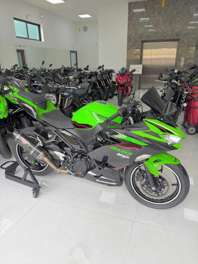 85 TRIỆU QUẤT NINJA 400 KRT ĐỜI CAO, KHÔNG CẦN TRẢ GÓP VÌ TRẢ CHẬM KHÔNG MẤT LÃI