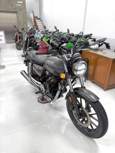BÁN HONDA CB350 HNESS XÁM BS 29 HN, GÓP 60 TRIỆU NHẬN XE SIÊU TỐC TẠI TẤN ĐẠT MOTOR