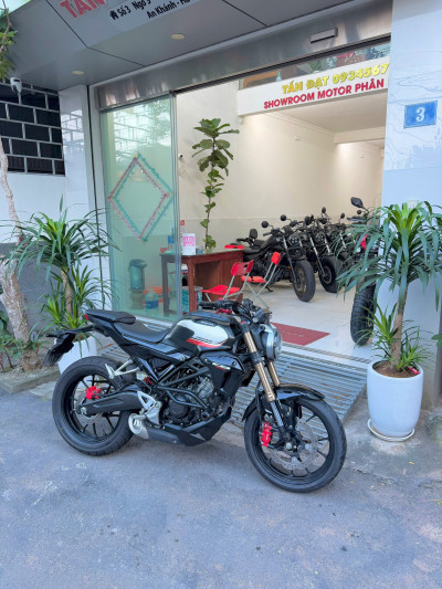 BÁN HONDA CB150R MÀU ĐEN ĐK 2021, MÁY ZIN CHẤT, 25 TRIỆU TRẢ GÓP NHẬN XE LUÔN TẠI TẤN ĐẠT