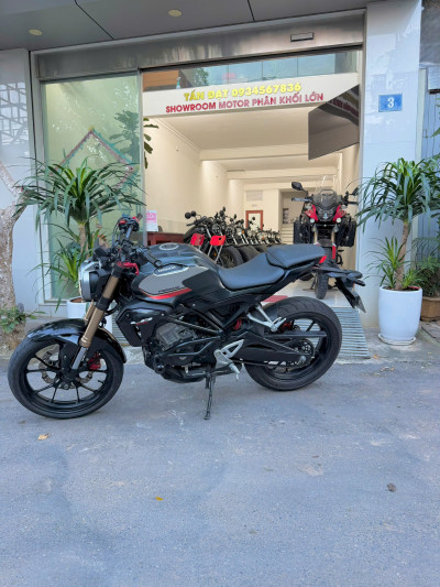 BÁN HONDA CB150R MÀU ĐEN ĐK 2021, MÁY ZIN CHẤT, 25 TRIỆU TRẢ GÓP NHẬN XE LUÔN TẠI TẤN ĐẠT