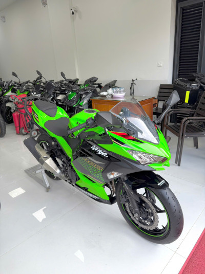 75 TRIỆU QUẤT NINJA 400 KRT ĐỜI CAO, KHÔNG CẦN TRẢ GÓP VÌ TRẢ CHẬM KHÔNG MẤT LÃI