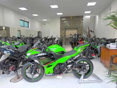 75 TRIỆU QUẤT NINJA 400 KRT ĐỜI CAO, KHÔNG CẦN TRẢ GÓP VÌ TRẢ CHẬM KHÔNG MẤT LÃI