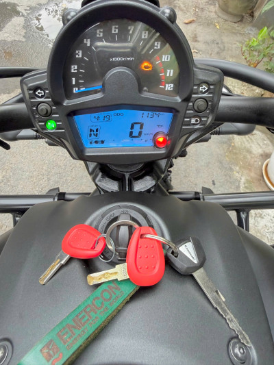 BÁN VULCAN S 650 SIÊU MỚI 99,9%, ĐK 2025, BẢO HÀNH CHÍNH HÃNG, CHỈ 1 XE DUY NHẤT