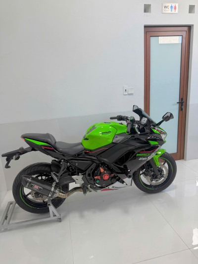BÁN NINJA 650 KRT ĐỜI CAO, PÔ YOSHIMURA ÂM CỰC PHÊ, GIÁ RẺ TẠI TẤN ĐẠT MOTOR