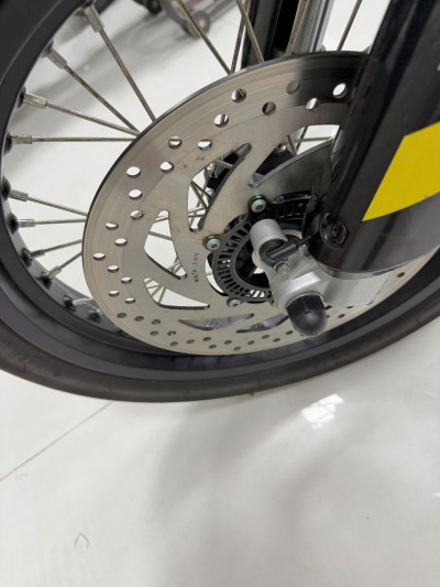 15 TRIỆU QUẤT CÀO CÀO APRILIA SX125 ABS 2025 SIÊU LƯỚT, TRẢ GÓP SIÊU TỐC TẠI TẤN ĐẠT MOTOR
