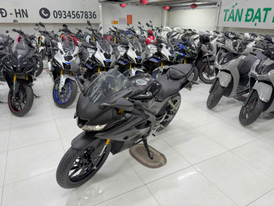 BÁN YAMAHA R15 V3 ĐEN NHÁM VIP, GÓP 10 TRIỆU NHẬN XE SIÊU TỐC TẠI TẤN ĐẠT MOTOR